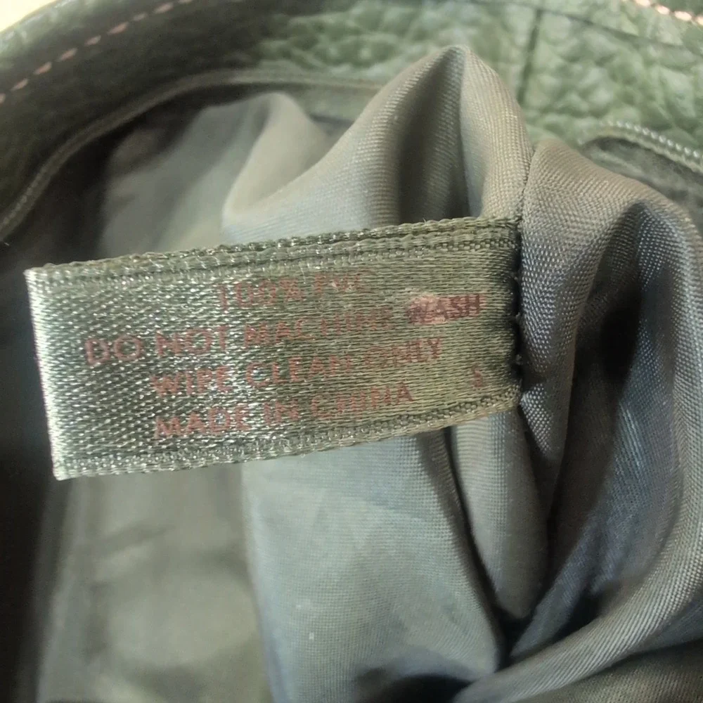 Estee Lauder Olive Green Pebbled Faux Leather Tote Bag with Cosmetic Pouch Set - Picture 7 of 7